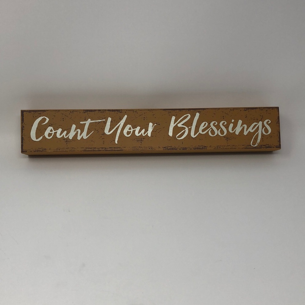 NWOT “Count Your Blessings” Decorative Sign